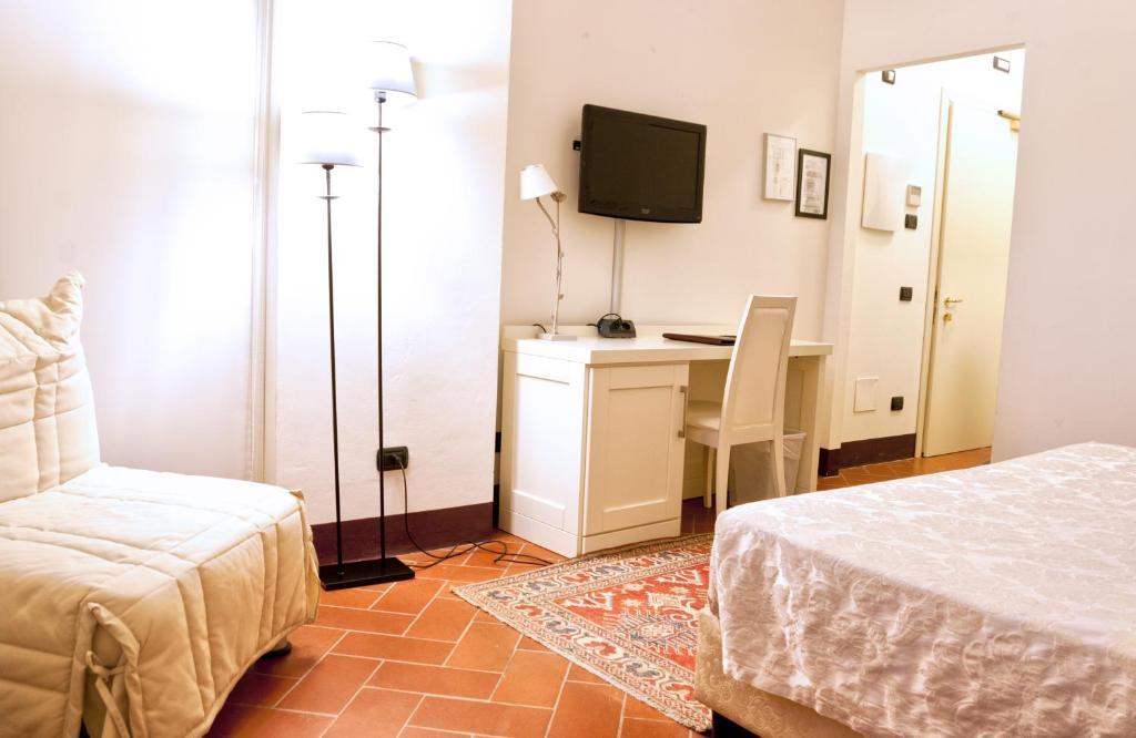 Hotel San Miniato Hotel 4*