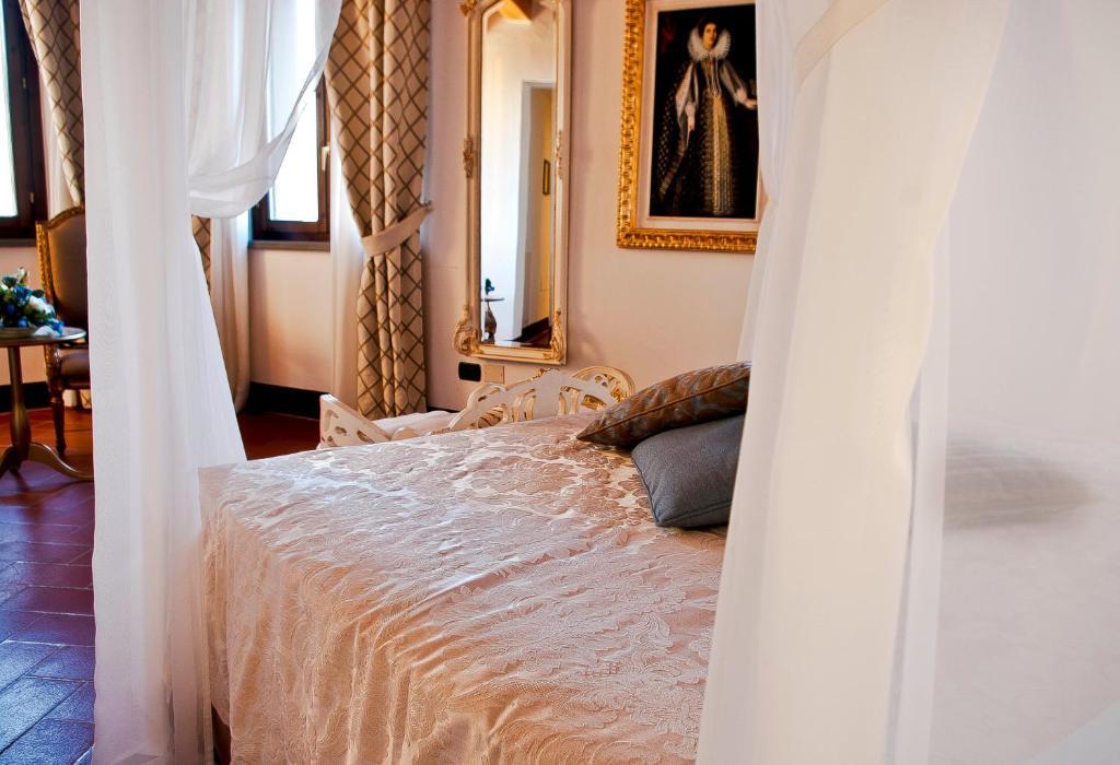 Hotel San Miniato Hotel 4*